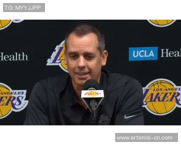 湖人对阵火箭精彩直播在线观看全程回顾与赛后分析 湖人对阵火箭精彩直播在线观看全程回顾与赛后分析