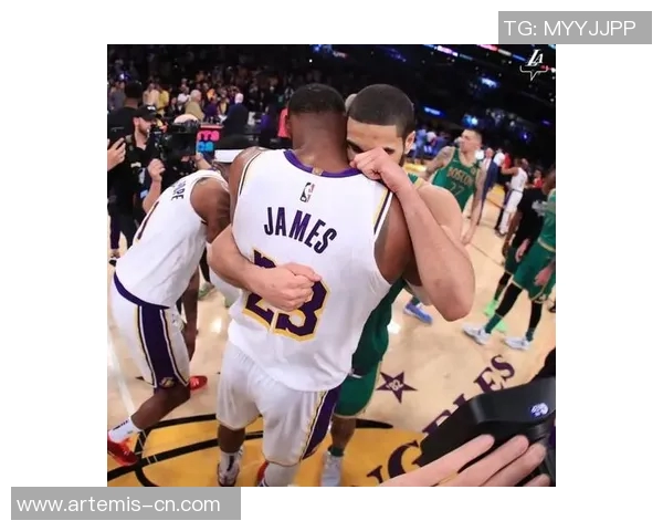 热火与骑士季后赛巅峰对决直播全程回顾与精彩瞬间分析