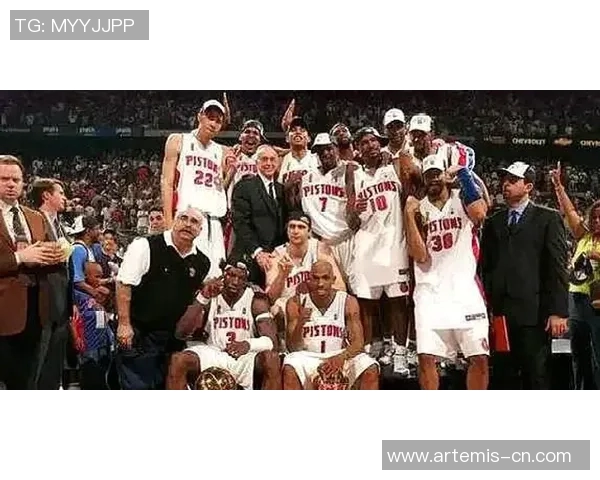 老虎大学与莱华纳的精彩对决揭示篮球战术与团队协作的完美结合