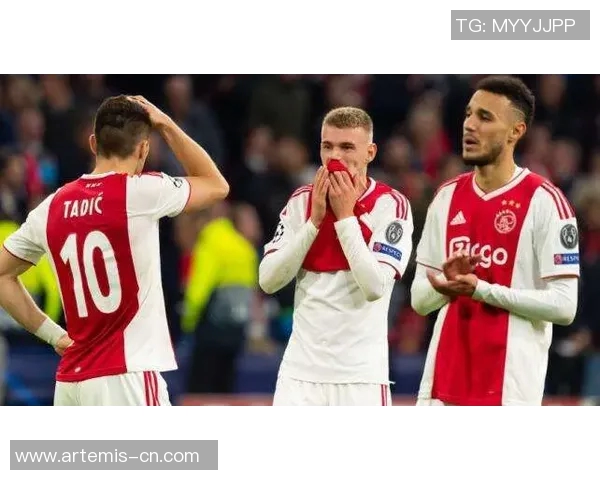 荷甲联赛精彩对决埃门主场迎战海牙争夺三分荣耀