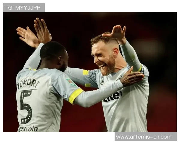 西布罗姆维奇与卢顿的精彩对决展现英冠联赛的激烈竞争与球队实力