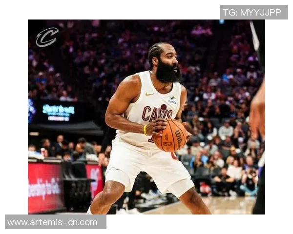 詹姆斯哈登的篮球之路从新秀到超级巨星的成长历程解析