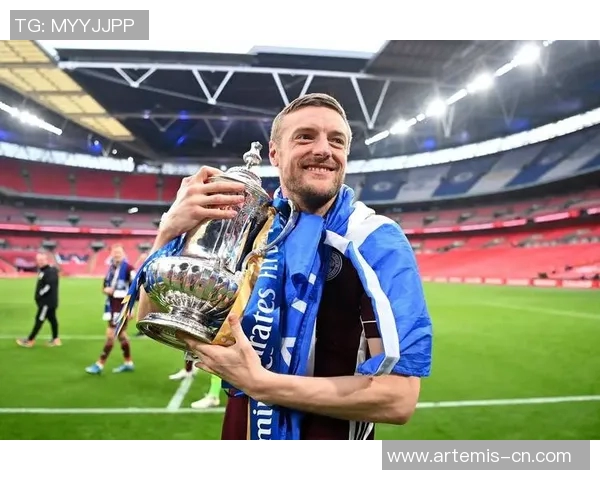 谢什科的传奇旅程与他对足球的深刻影响与启示