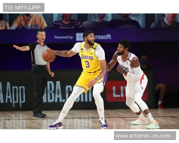 2019年上海大鲨鱼对阵快船精彩回顾与赛后分析